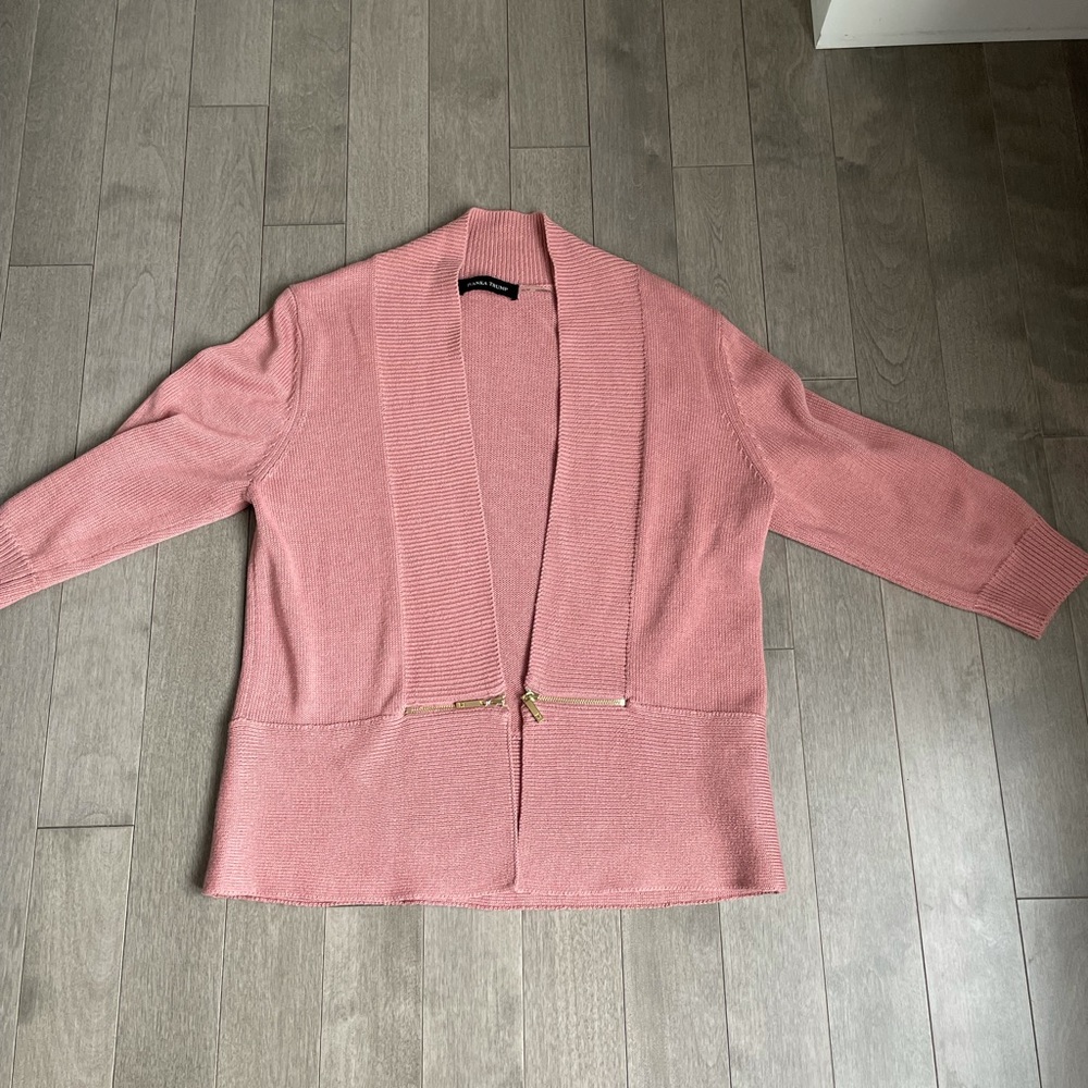 Ivanka Trump Sz M cardigan sweater. Like new